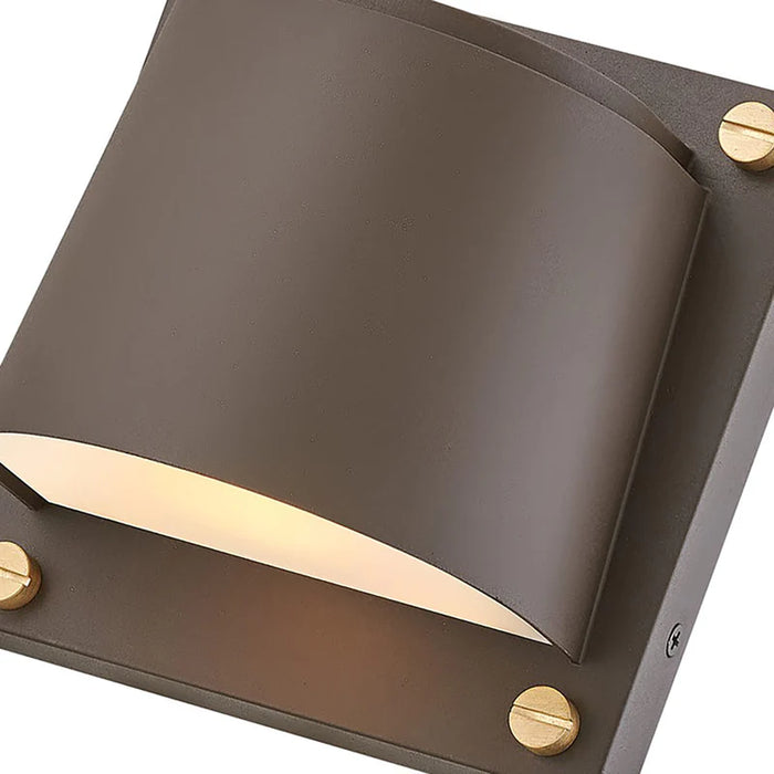 Scout 1L Outdoor Lantern