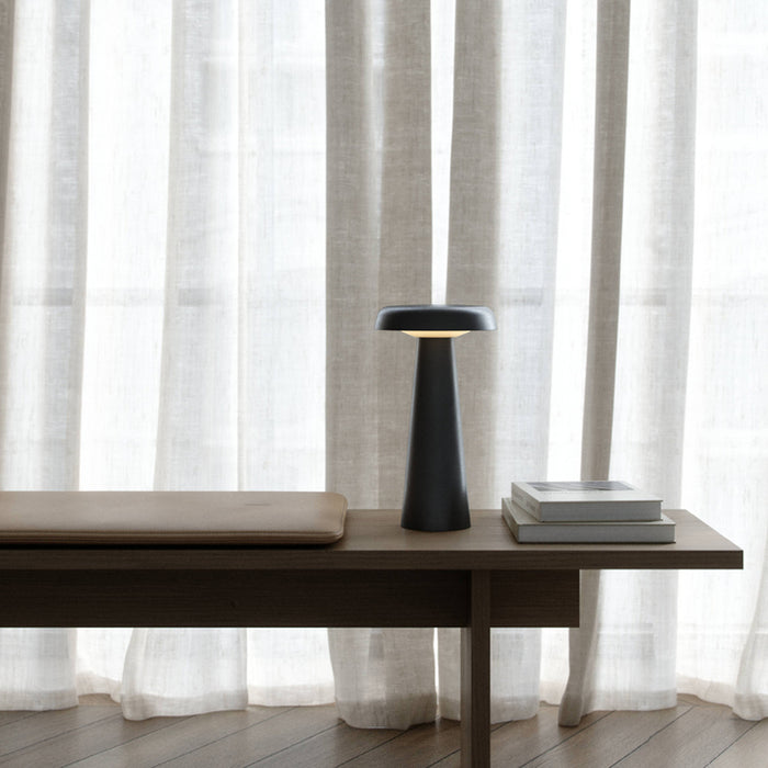 ARCELLO PORTABLE LAMP
