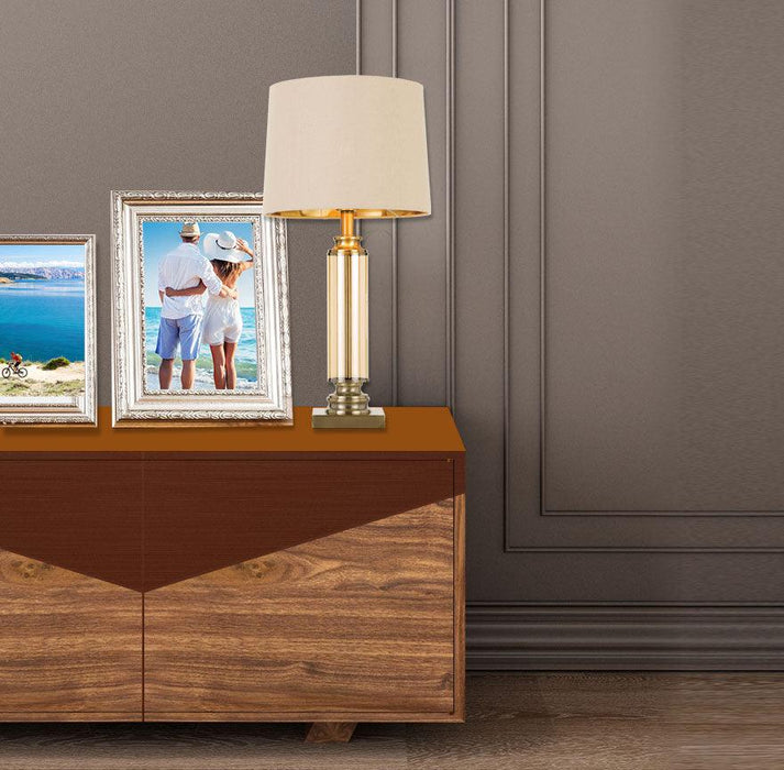 DORCEL TABLE LAMP